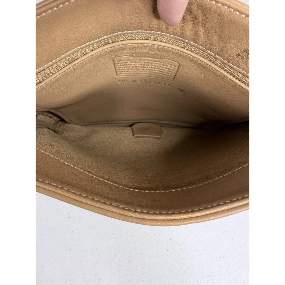 Vintage COACH Tan LEATHER Messenger Bag Saddle Crossbody 9431 METRO FLAP